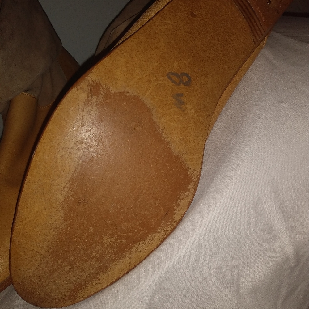 Boots - Picture 3 of 3